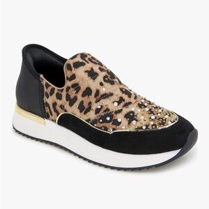 Kenneth Cole Reaction Womens Cameron Easy on Puff